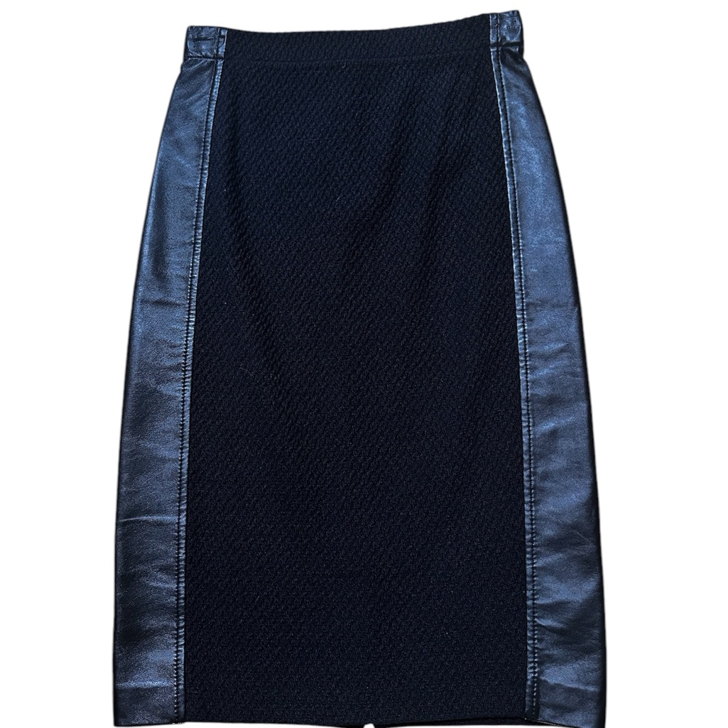 St John Collection Black Leather Trim Skirt Size Xs Petite